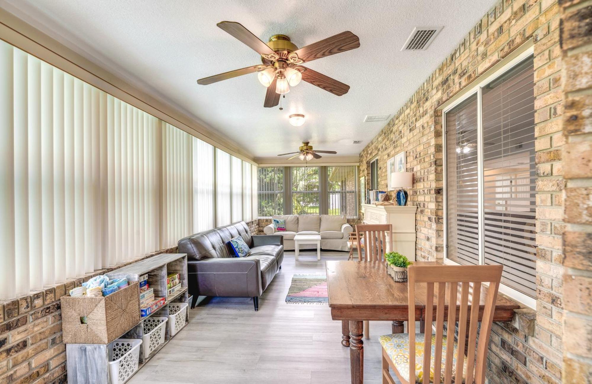 Spring Hill Retreat With Heated Pool And 4-In-1 Grill Villa ภายนอก รูปภาพ